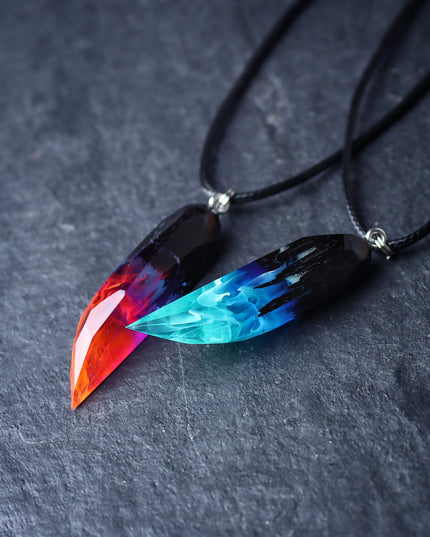 Epoxy resin and wood Couple Nightfall & Northern lights faceted pendant