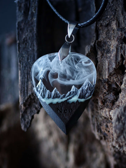 White Mountain guitar pick