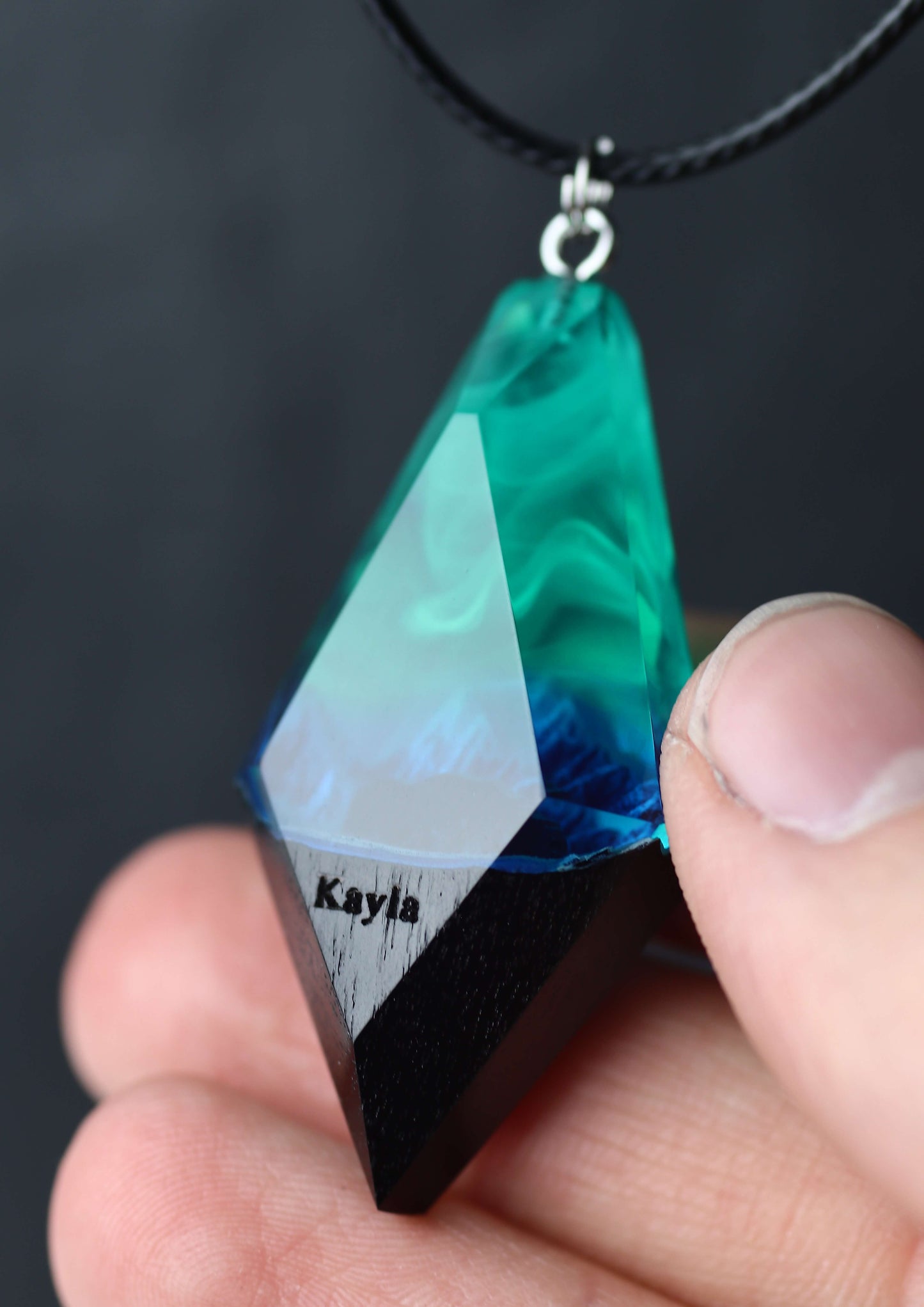 Mountain Panorama Northern lights pendant
