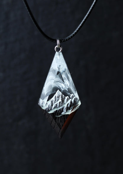 Mountain Pass pendant
