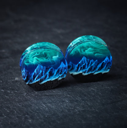 Epoxy resin and wood earring plug Mountain Northern lights