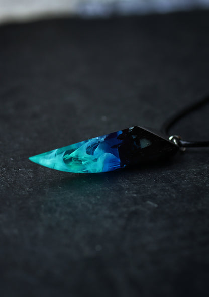 Epoxy resin and wood Northern lights Fang pendant