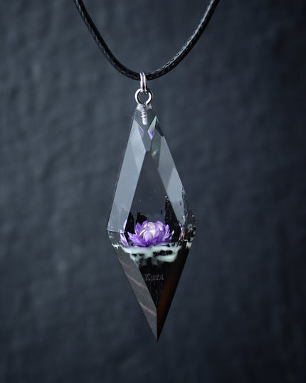 Epoxy resin and wood Violet Flower Rhombus pendant