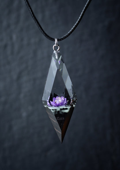 Epoxy resin and wood Violet Flower Rhombus pendant