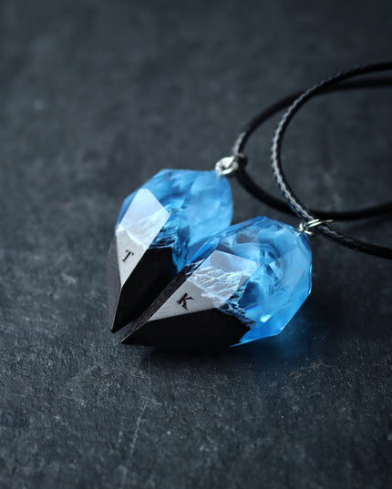 Epoxy resin and wood Couple heart Mountain Blue Faceted pendant
