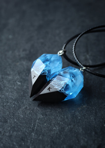 Couple heart Mountain Blue Faceted pendant