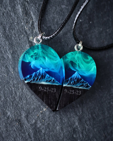 Epoxy resin and wood Couple heart Northern lights Mountain pendant