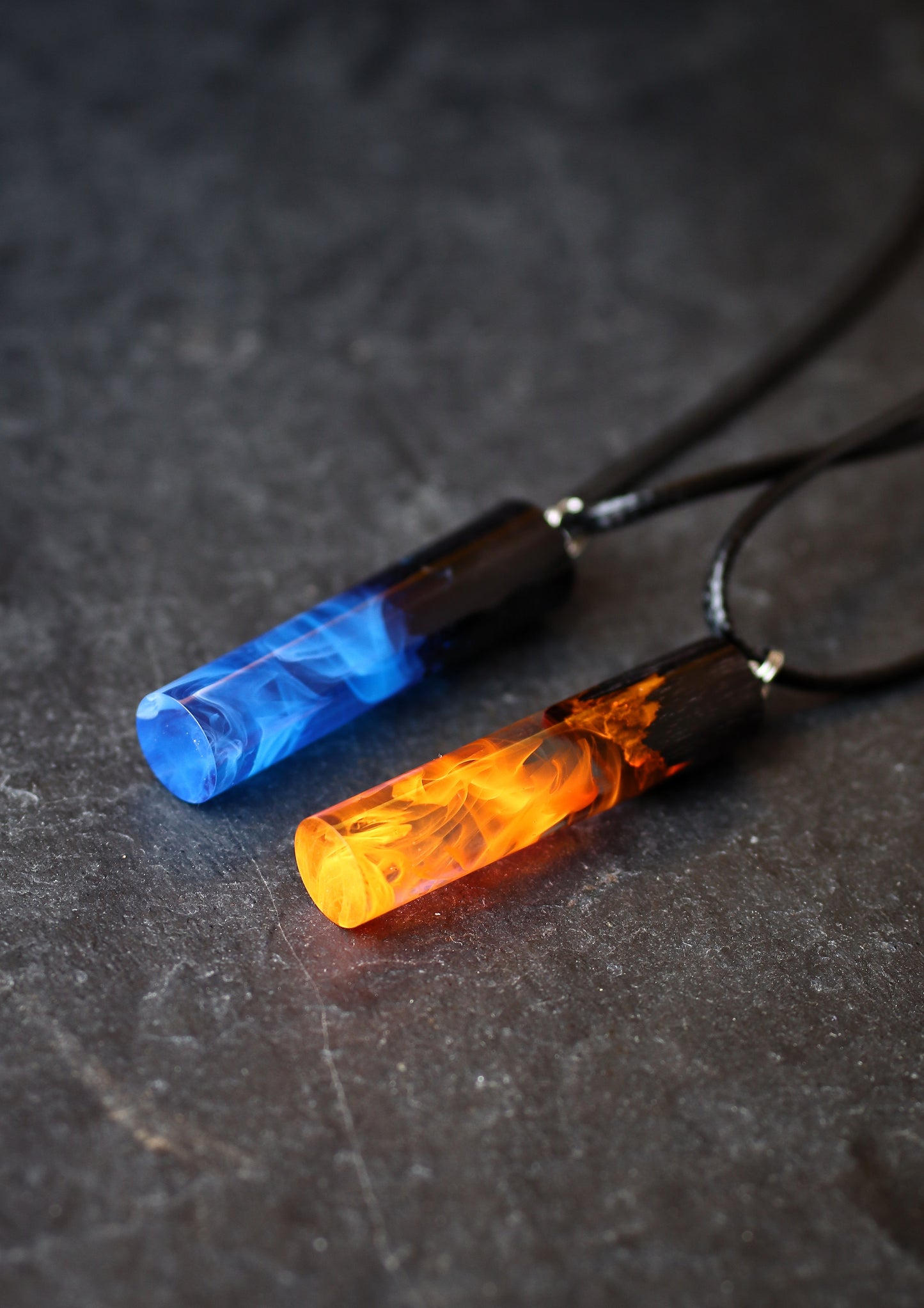 Epoxy resin and wood Ice & Fire Cylindrical Couple pendant