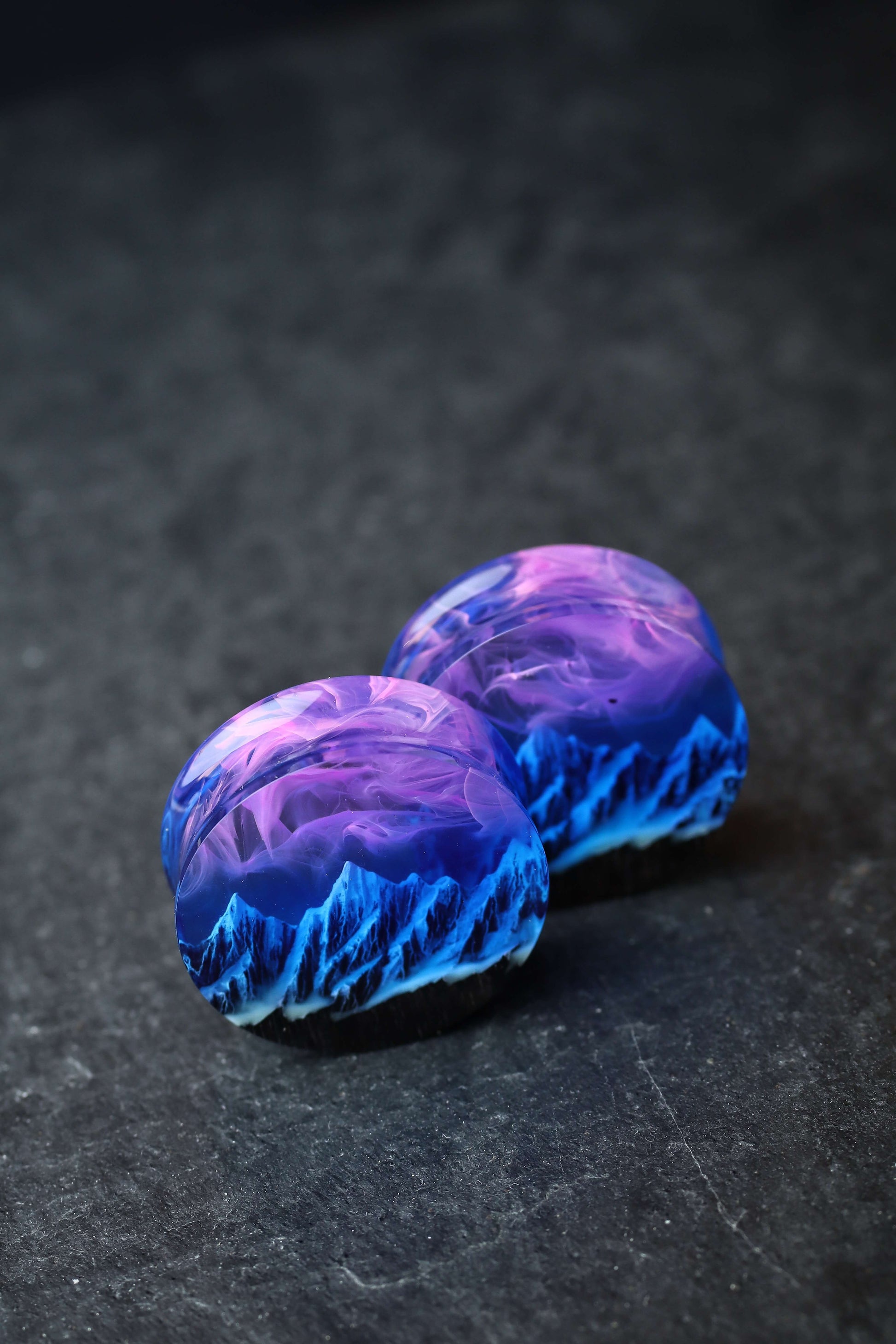 Glow in the dark plug earring Wood resin flesh tunnels Flesh gauge plugs Wood resin ear gauges Double flare tunnels Unique design