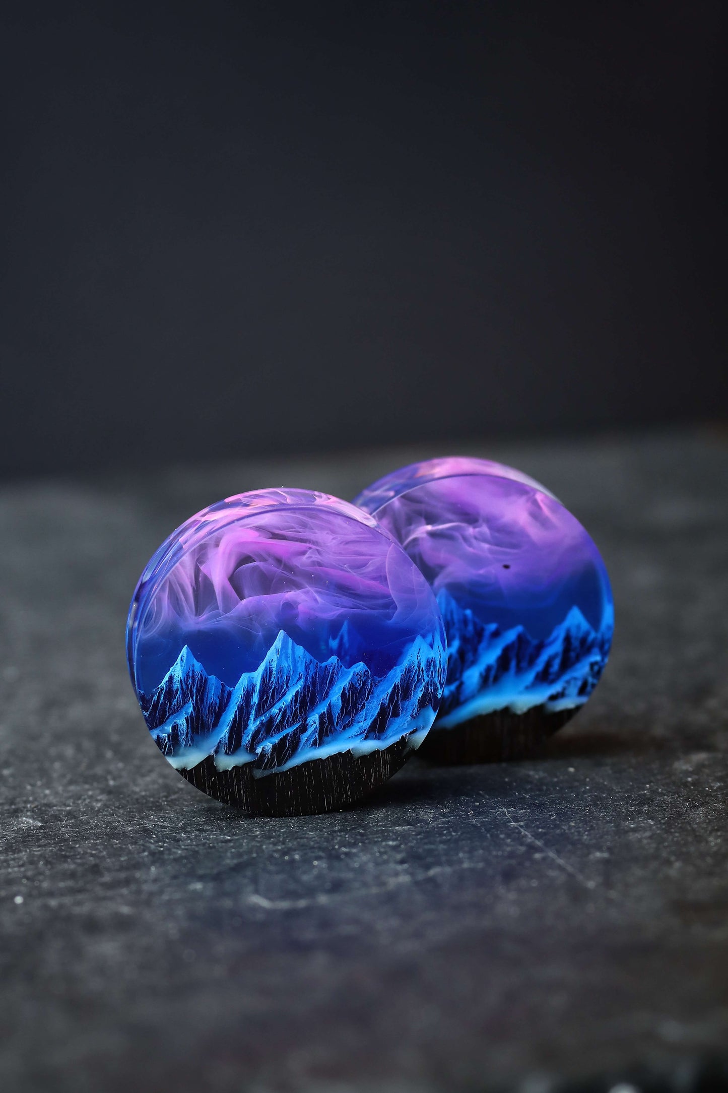 Glow in the dark plug earring Wood resin flesh tunnels Flesh gauge plugs Wood resin ear gauges Double flare tunnels Unique design