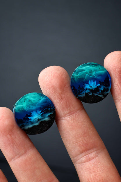 Wood Resin Floral Plug Earrings – Glow-in-Dark Gauges