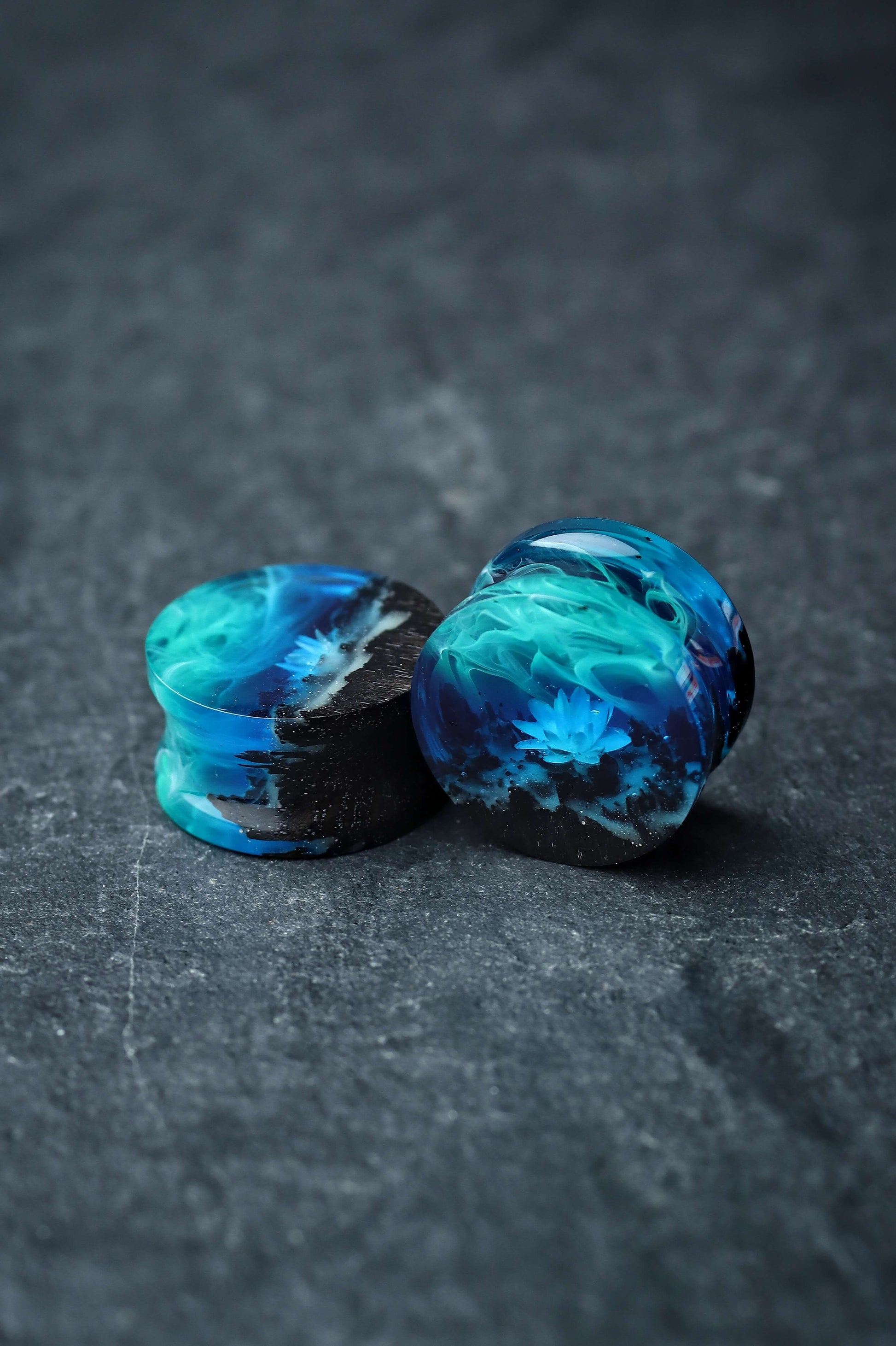 Wood Resin Floral Plug Earrings – Glow-in-Dark Gauges