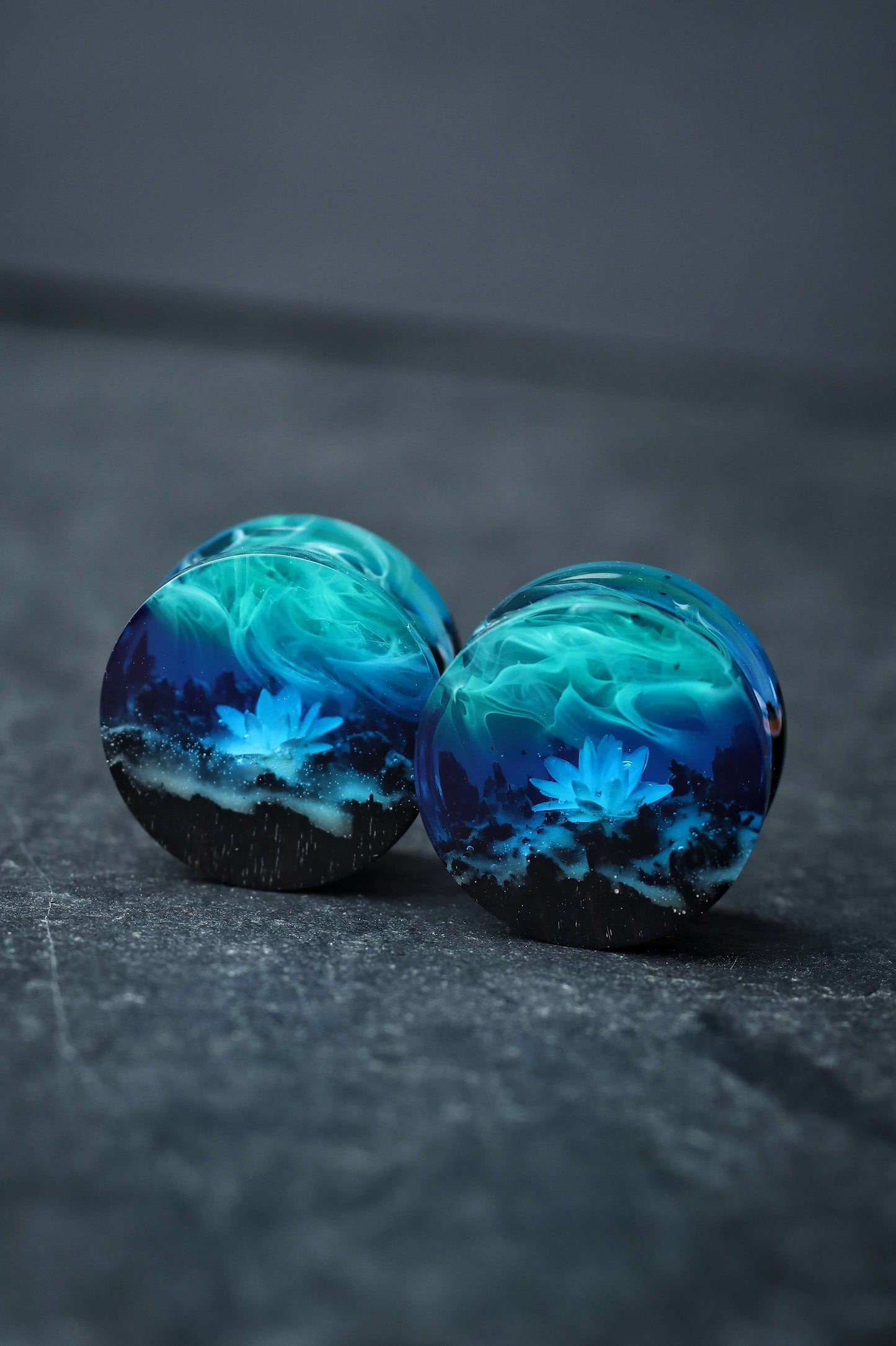 Wood Resin Floral Plug Earrings – Glow-in-Dark Gauges