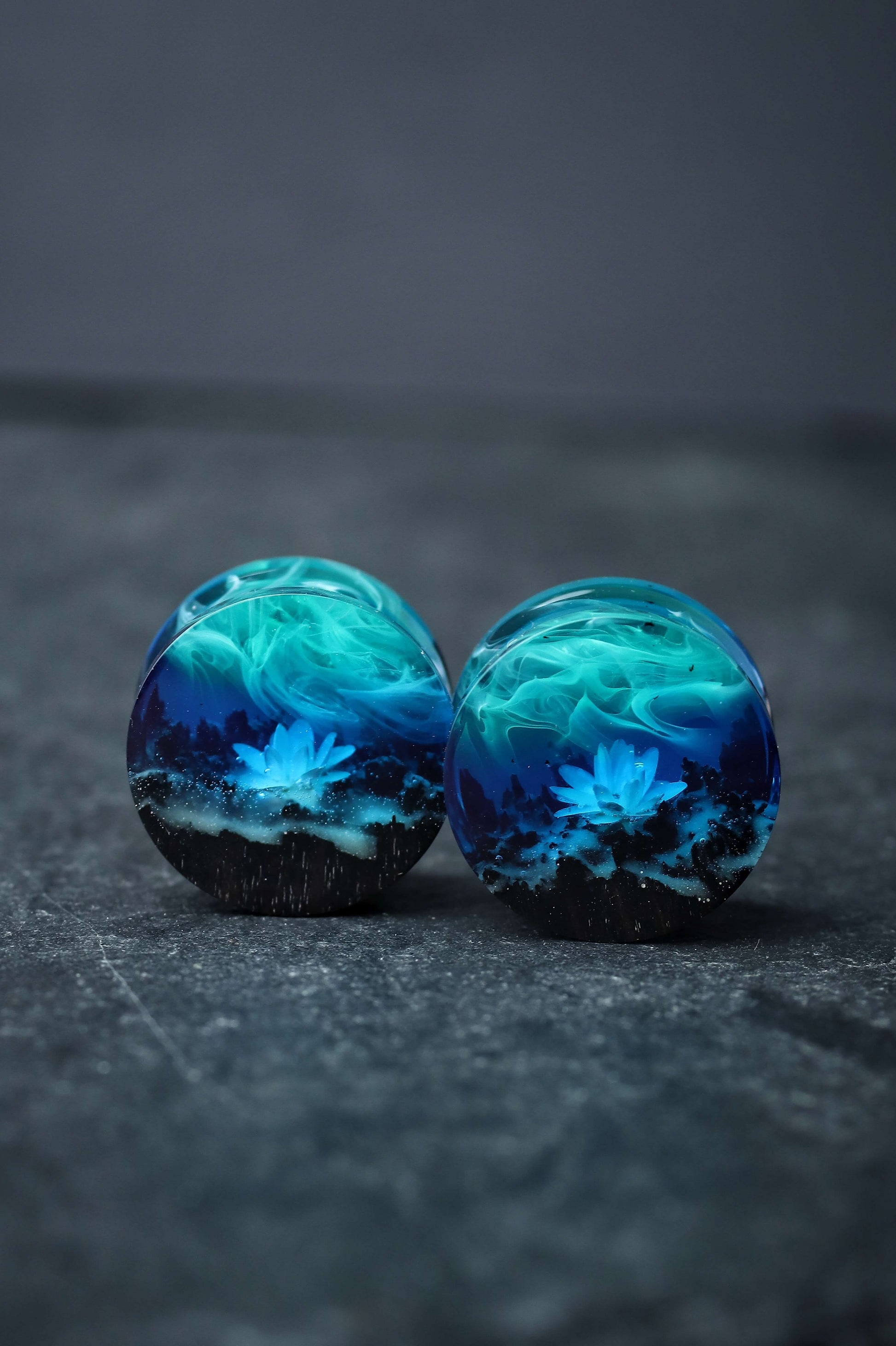 Wood Resin Floral Plug Earrings – Glow-in-Dark Gauges