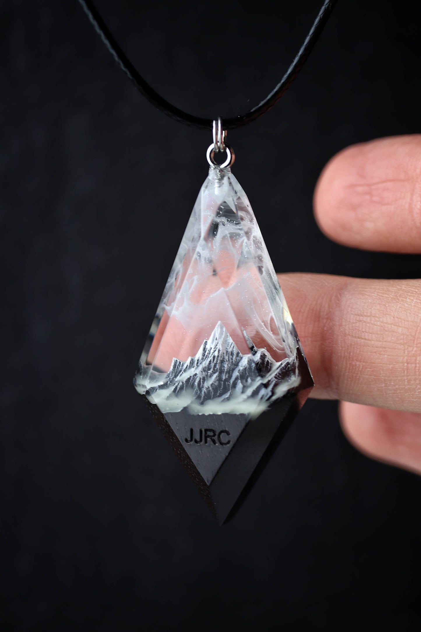 Mountain Pass pendant