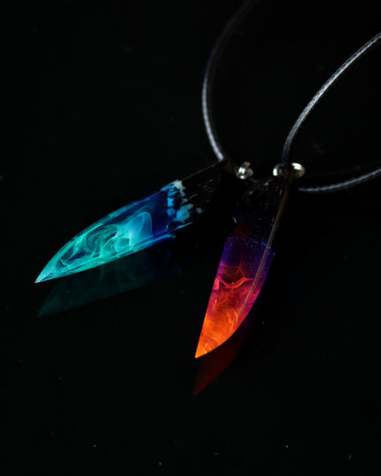 Epoxy resin and wood Couple Nightfall & Northern lights pendant