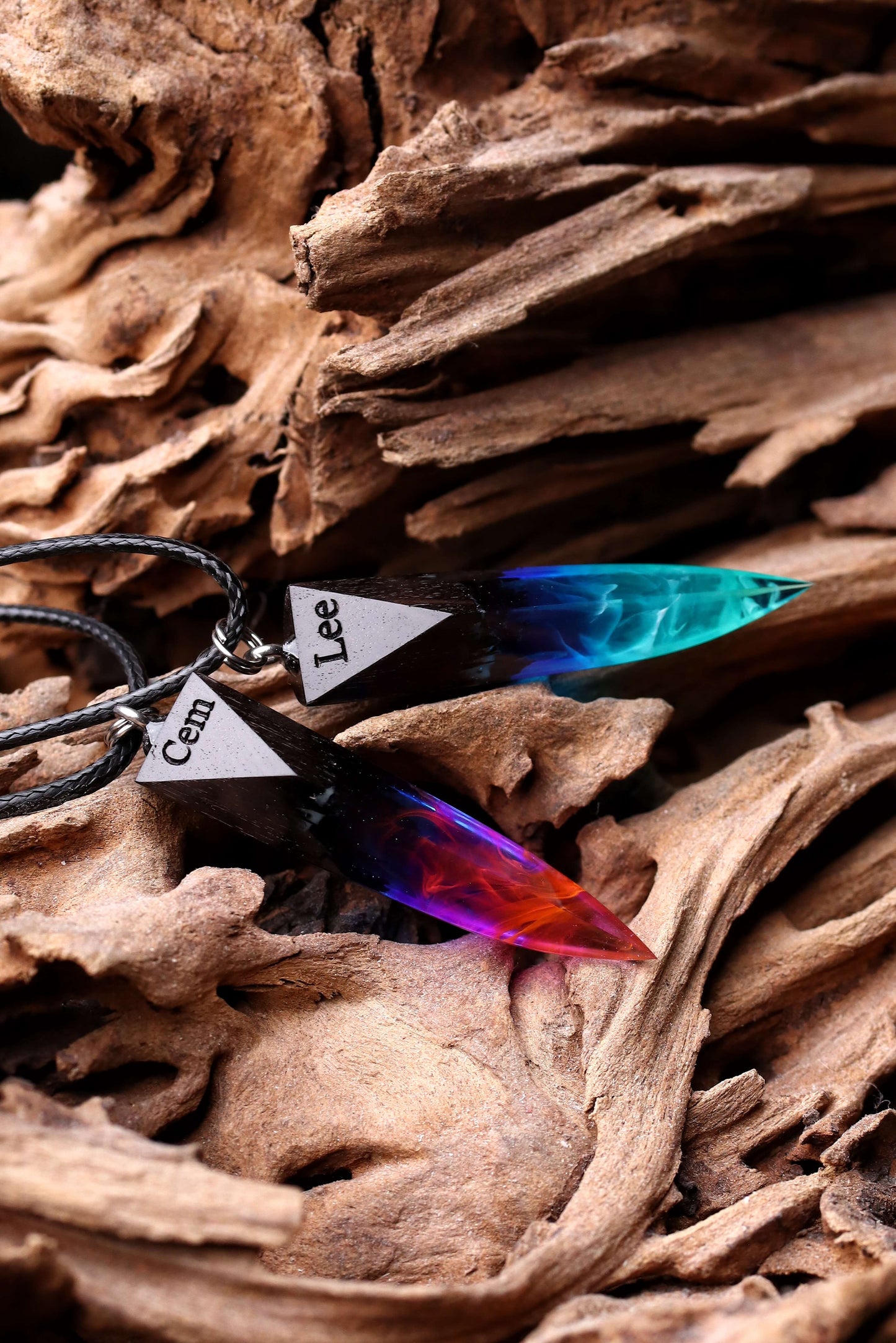 Couple Nightfall & Northern lights fang pendants