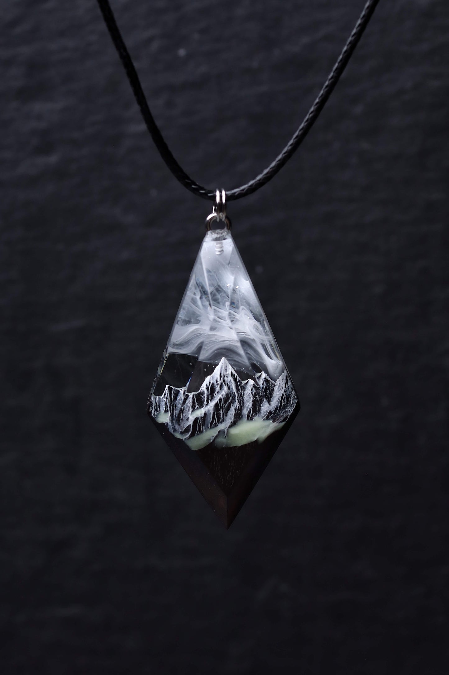 Mountain Pass pendant