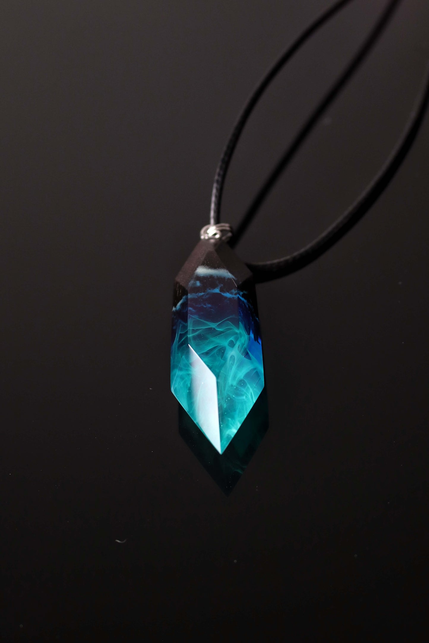 Northern light Crystal pendant