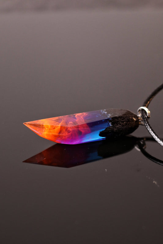 Nighfall Fang Faceted pendant