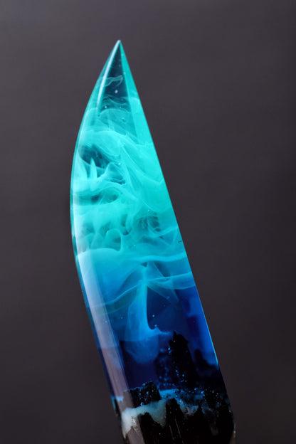 Northern lights Fang pendant