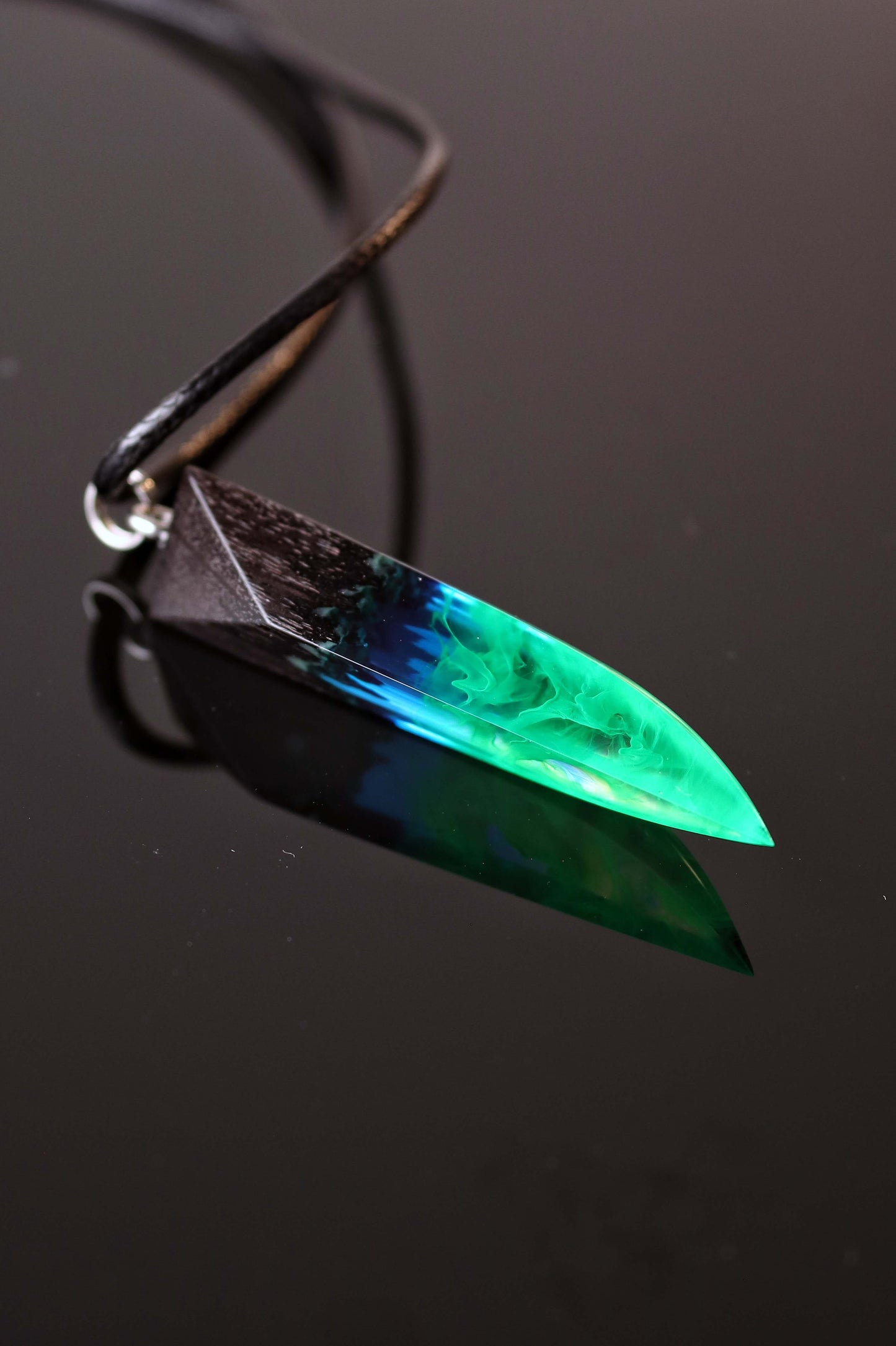 Emerald Aurora Fang pendant