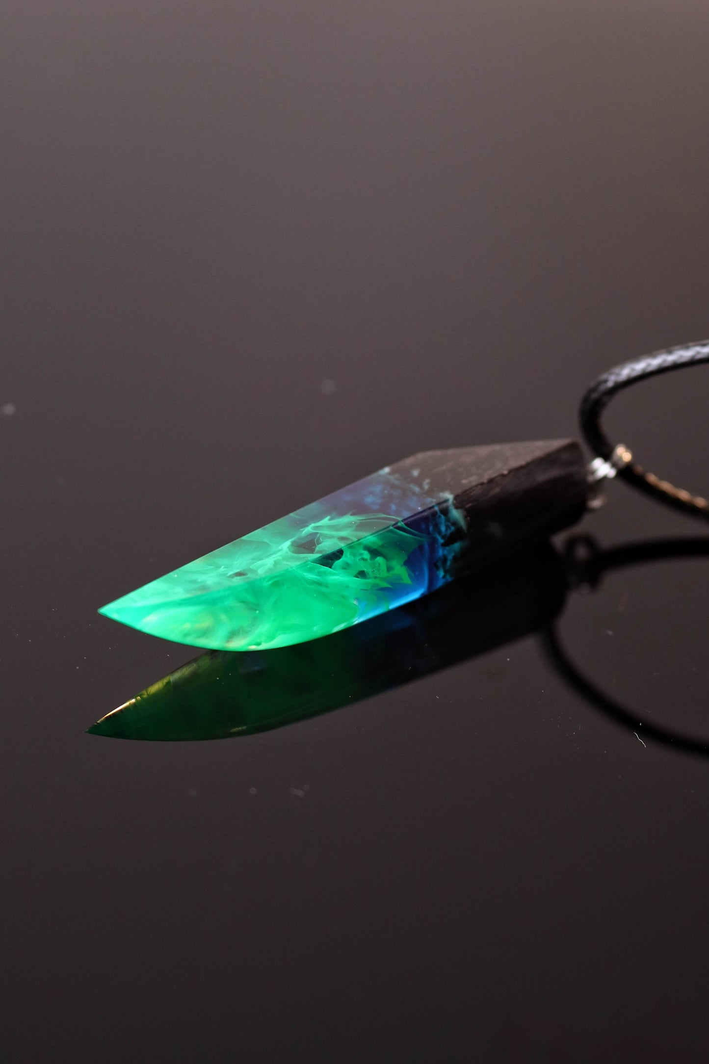 Emerald Aurora Fang pendant