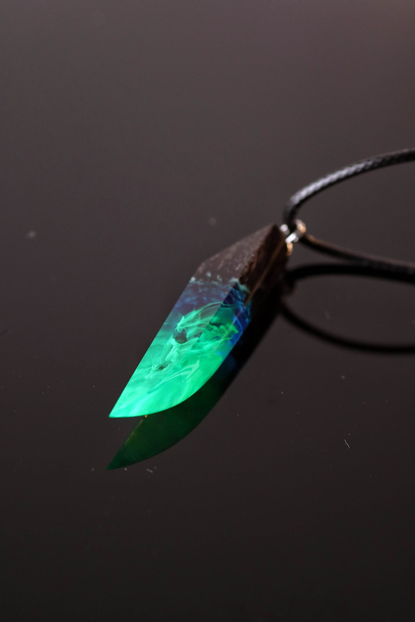 Emerald Aurora Fang pendant