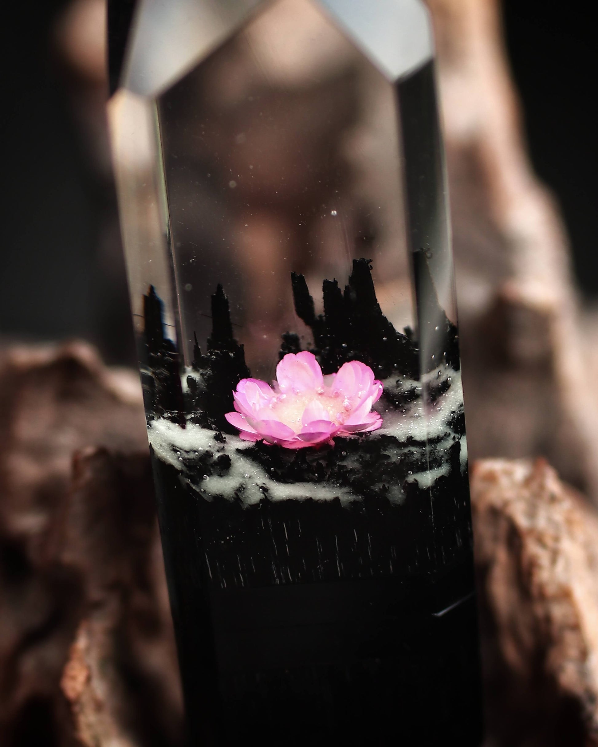Handmade wood and resin USB flash drive with pink flower inside