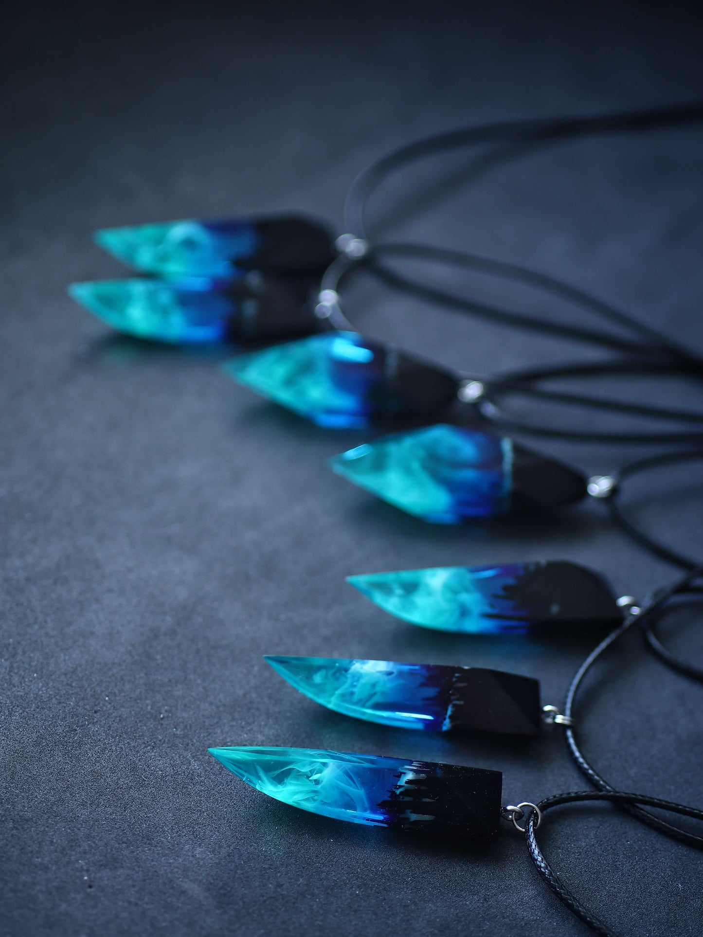 Northern lights Fang pendant