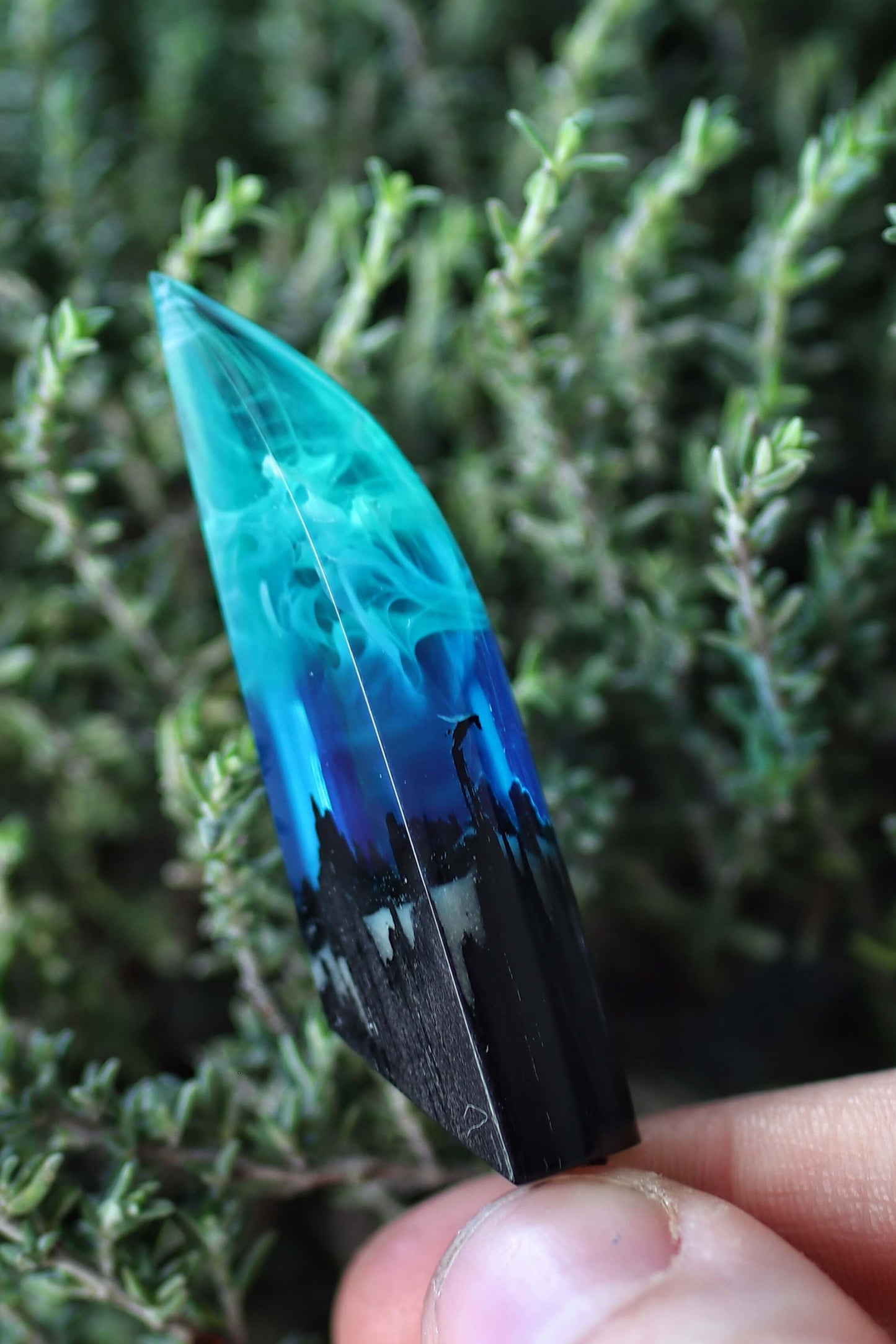 Northern lights Fang pendant