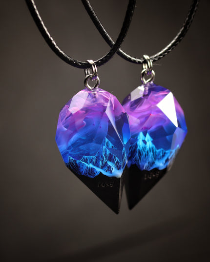 Epoxy resin and wood Couple heart Nightfall Mountain pendant Faceted