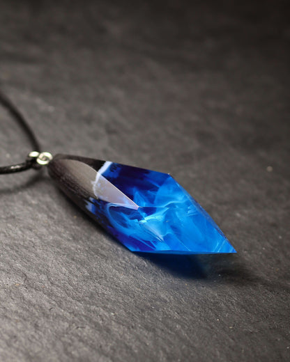 Blue Crystal pendant