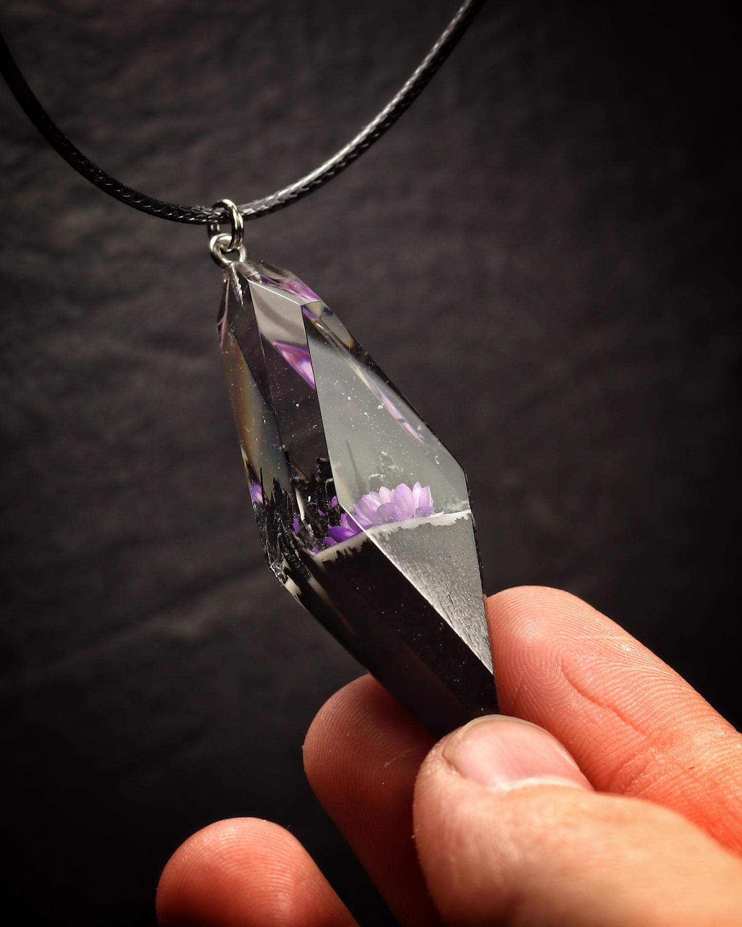 Epoxy resin and wood Violet Flower Rhombus pendant