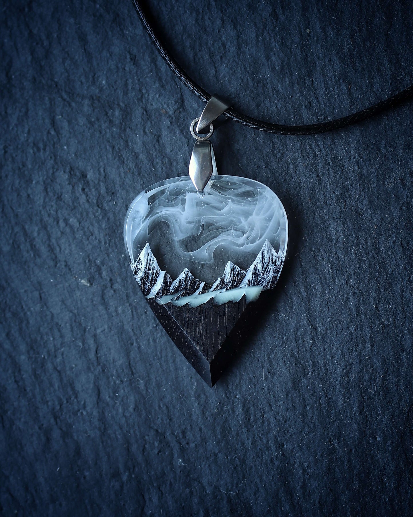 White Mountain guitar pick