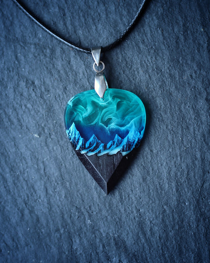 Epoxy resin and wood Northern lights Mountain guitar pick