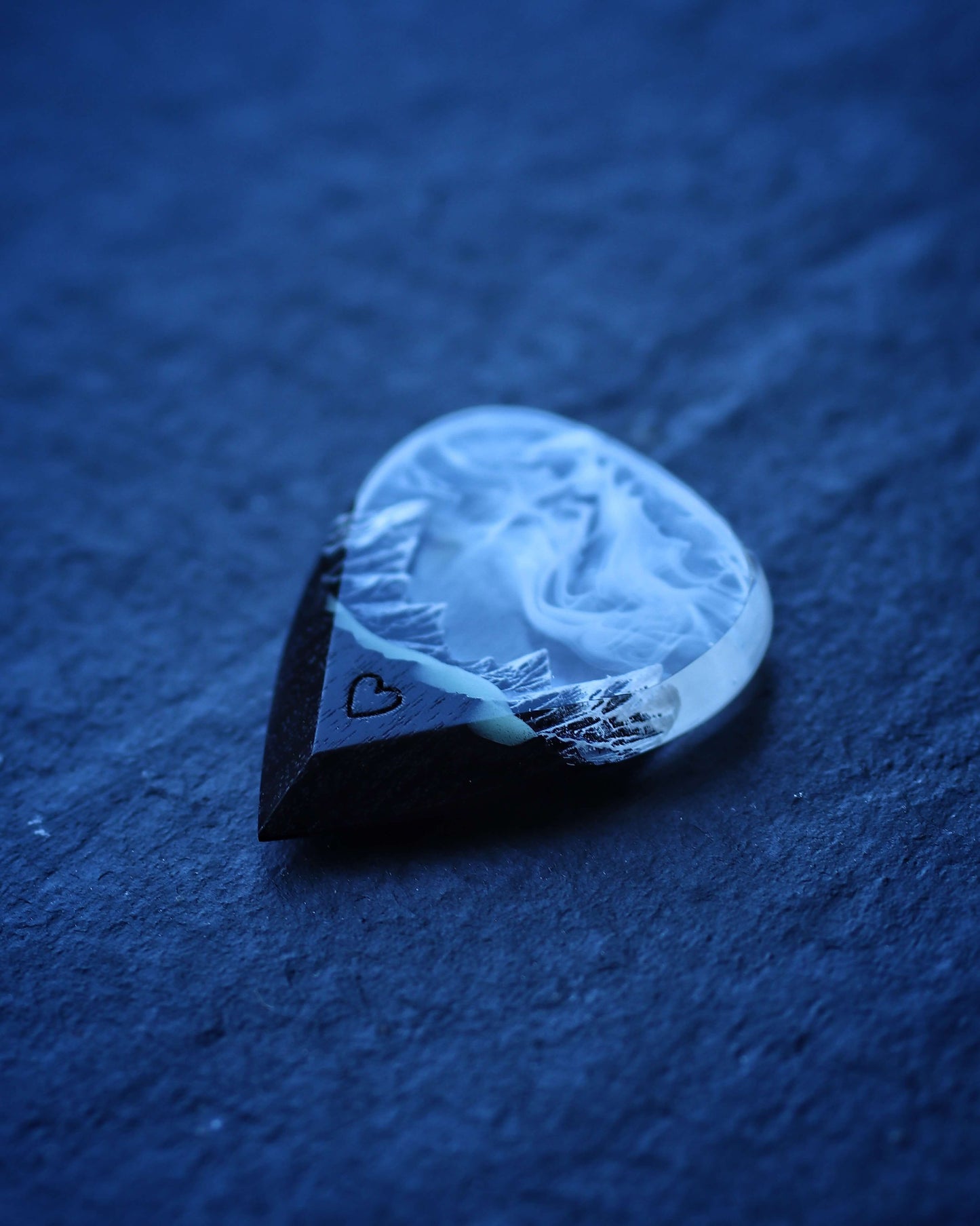 White Mountain guitar pick