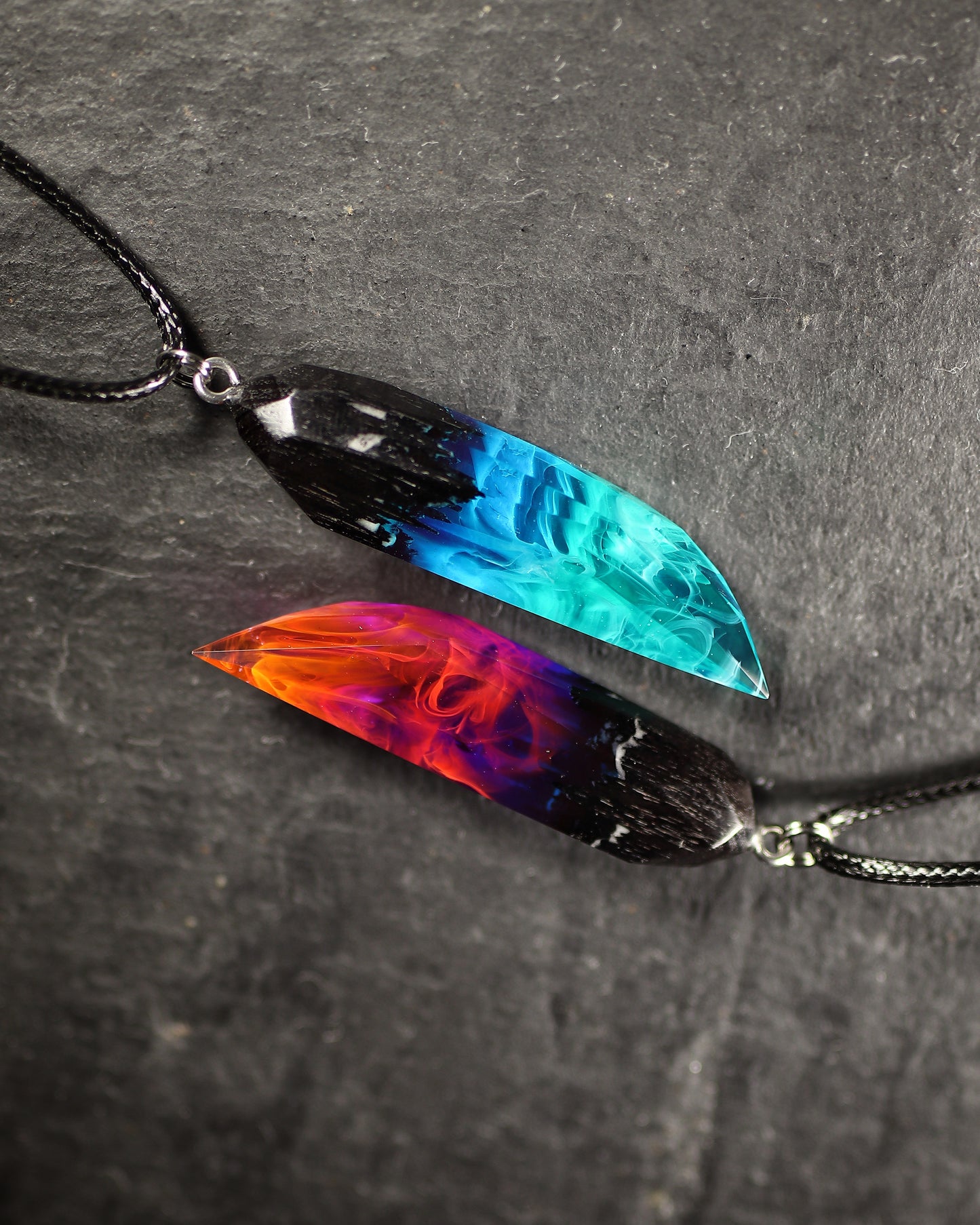 Epoxy resin and wood Couple Nightfall & Northern lights faceted pendant