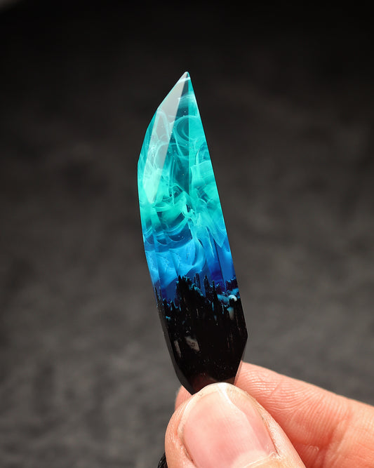 Epoxy resin and wood Northern lights Fang pendant Faceted