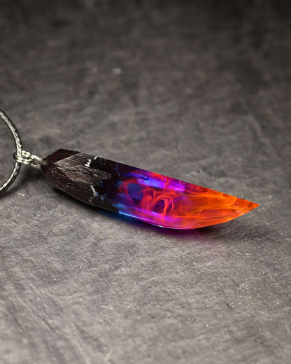 Nighfall Fang Faceted pendant