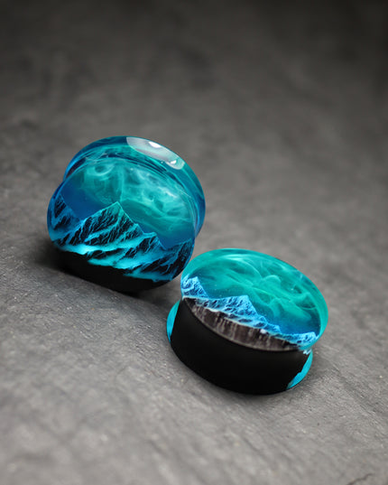 Epoxy resin and wood earring plug Mountain Northern lights