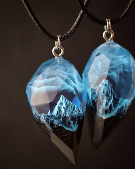 Epoxy resin and wood Couple heart Mountain Blue Faceted pendant