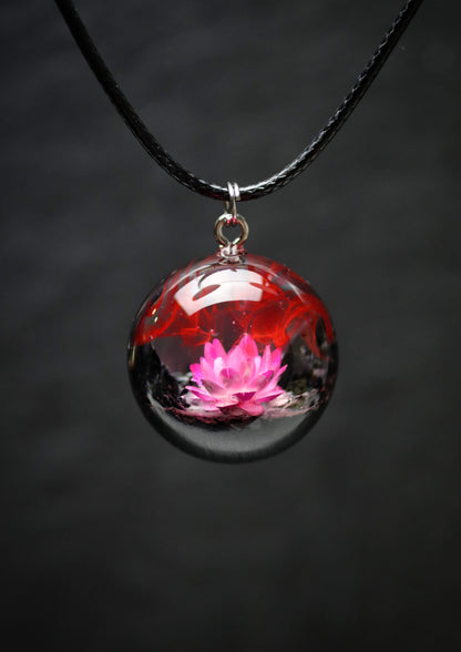 Red Glixia Round pendant
