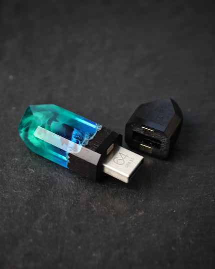 Epoxy resin and wood Northern lights Mountain Wolf USB