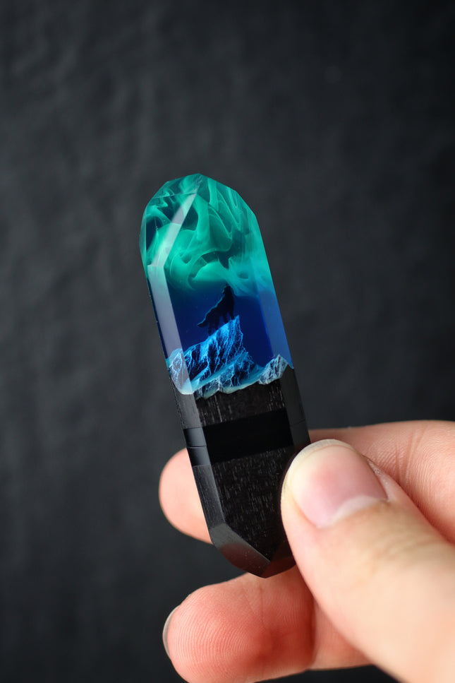 Epoxy resin and wood Northern lights Mountain Wolf USB