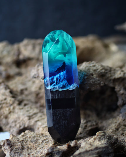 Epoxy resin and wood Northern lights Mountain Wolf USB