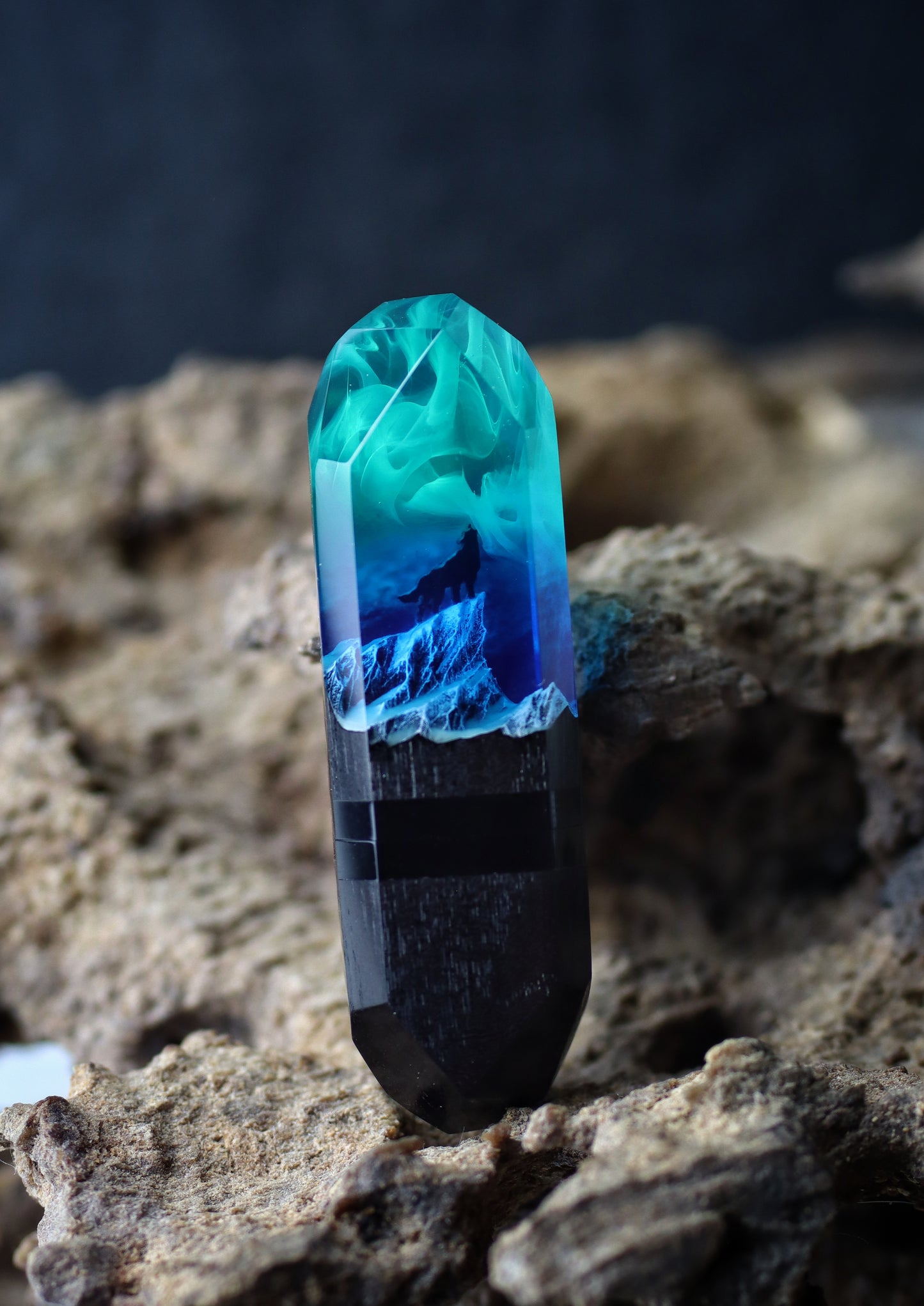 Epoxy resin and wood Northern lights Mountain Wolf USB