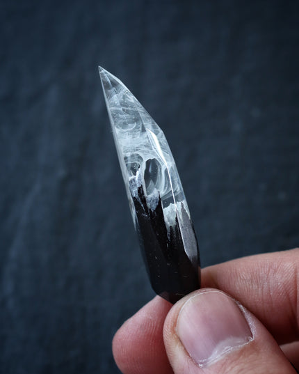 Epoxy resin and wood White faceted Fang pendant