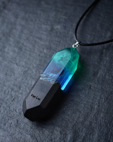 Epoxy resin and wood Northern lights Mountain Wolf USB