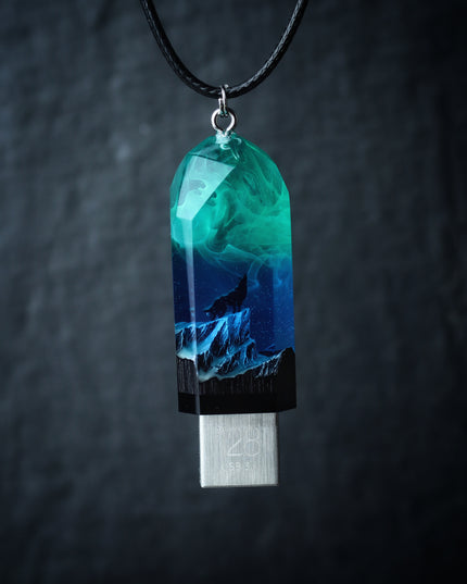 Epoxy resin and wood Northern lights Mountain Wolf USB